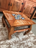 Mesa de centro 0,50 x 0,50 x 0,40 altura com metal nas laterais e ladrilho no tampo cod  47