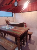 Mesa de 2,5 x 1 m com 2 bancos mineiros de 2,5 m  cod 153